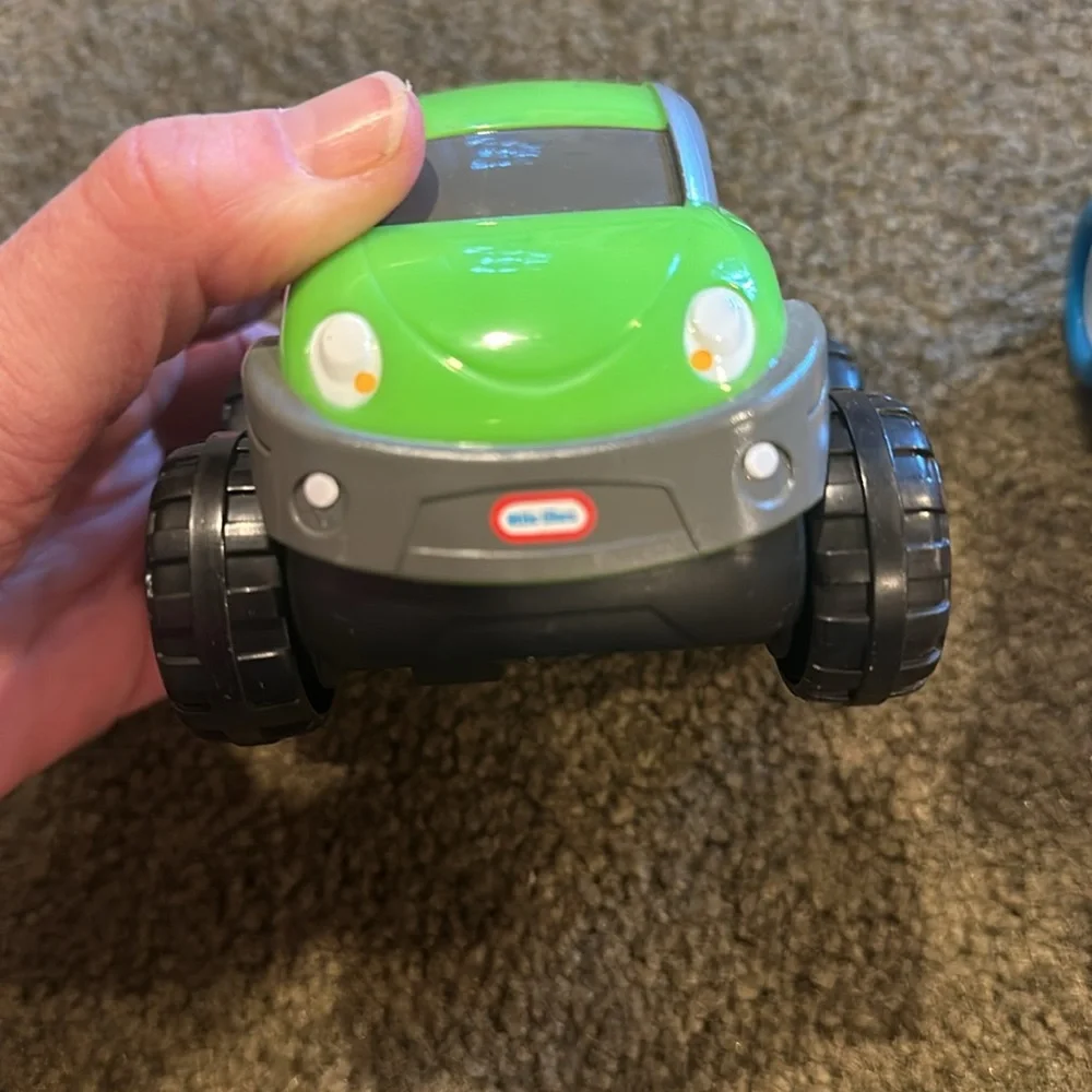 3 Pull Back Cars